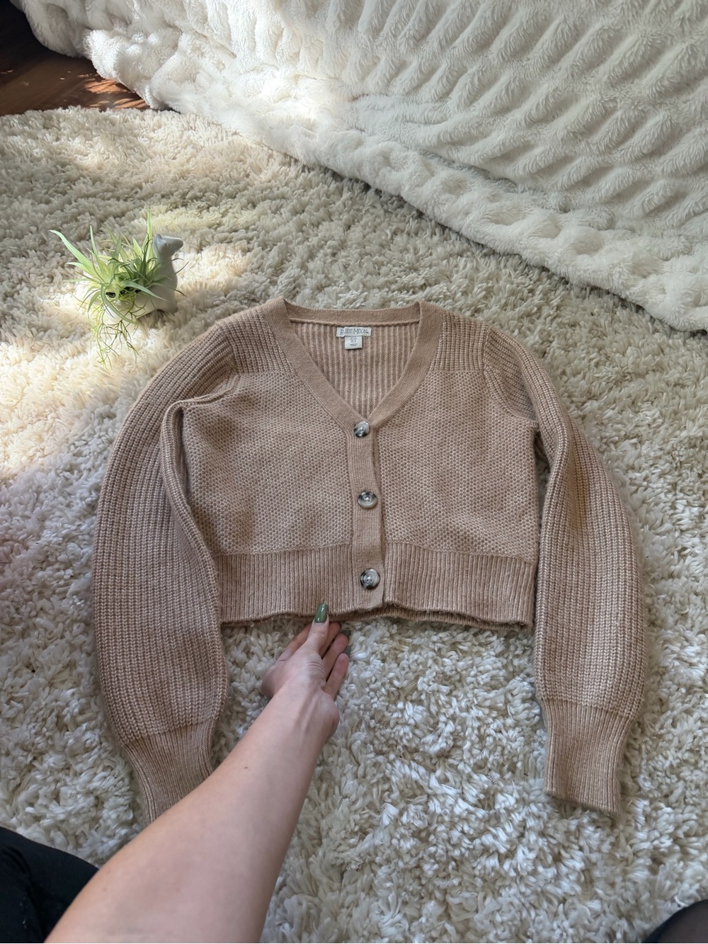 ruby moon Cropped V-Neck Button winter fall, cozy Cardigan - Beige